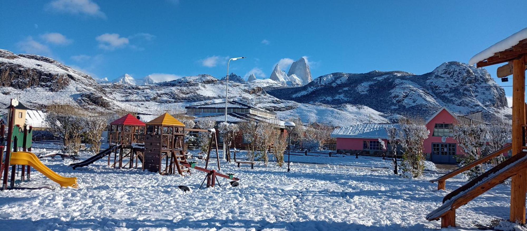 Aparts Complejo Ricanor El Chaltén Eksteriør billede